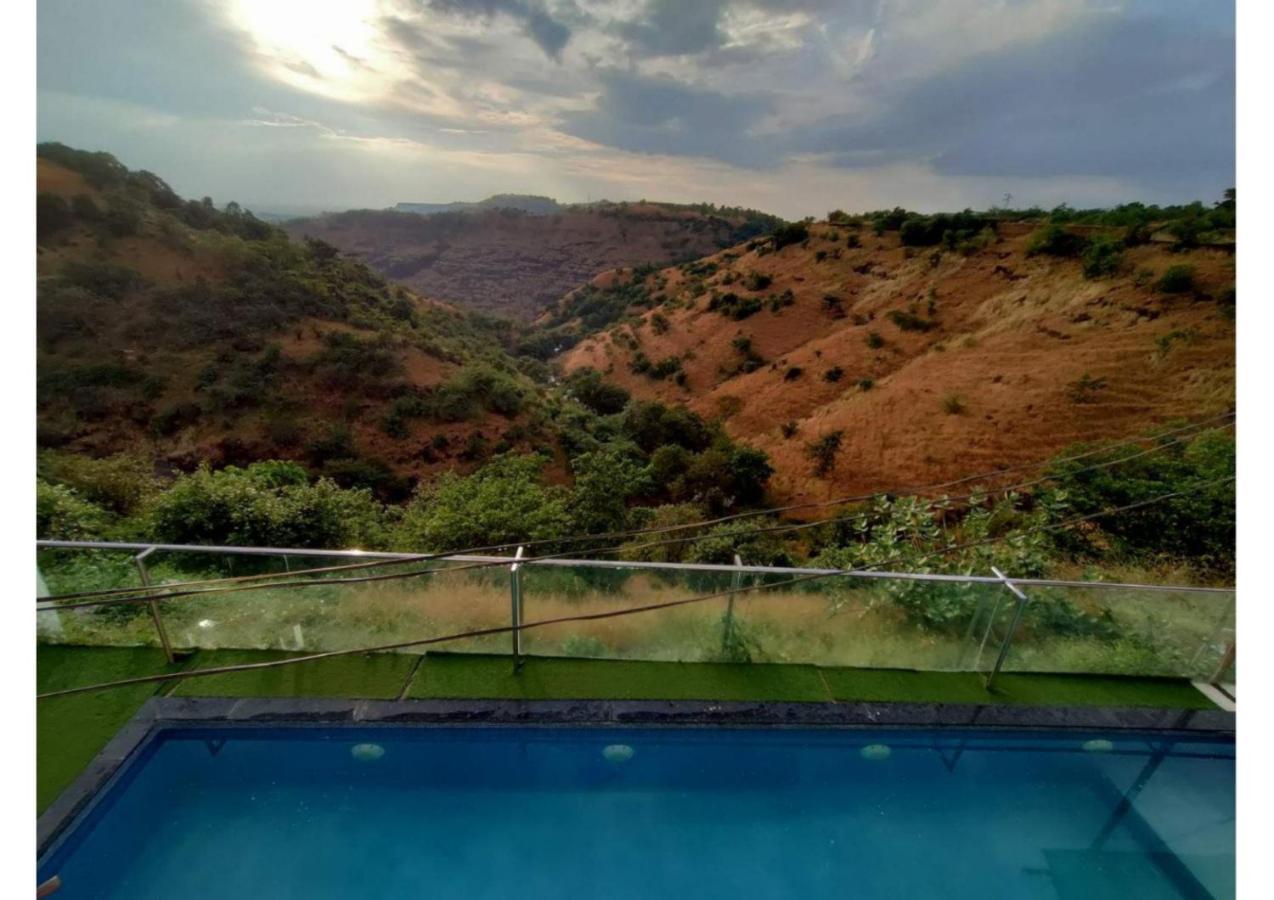 Air Infinity Casa Pool 5Bhk Villa Igatpuri Exteriör bild
