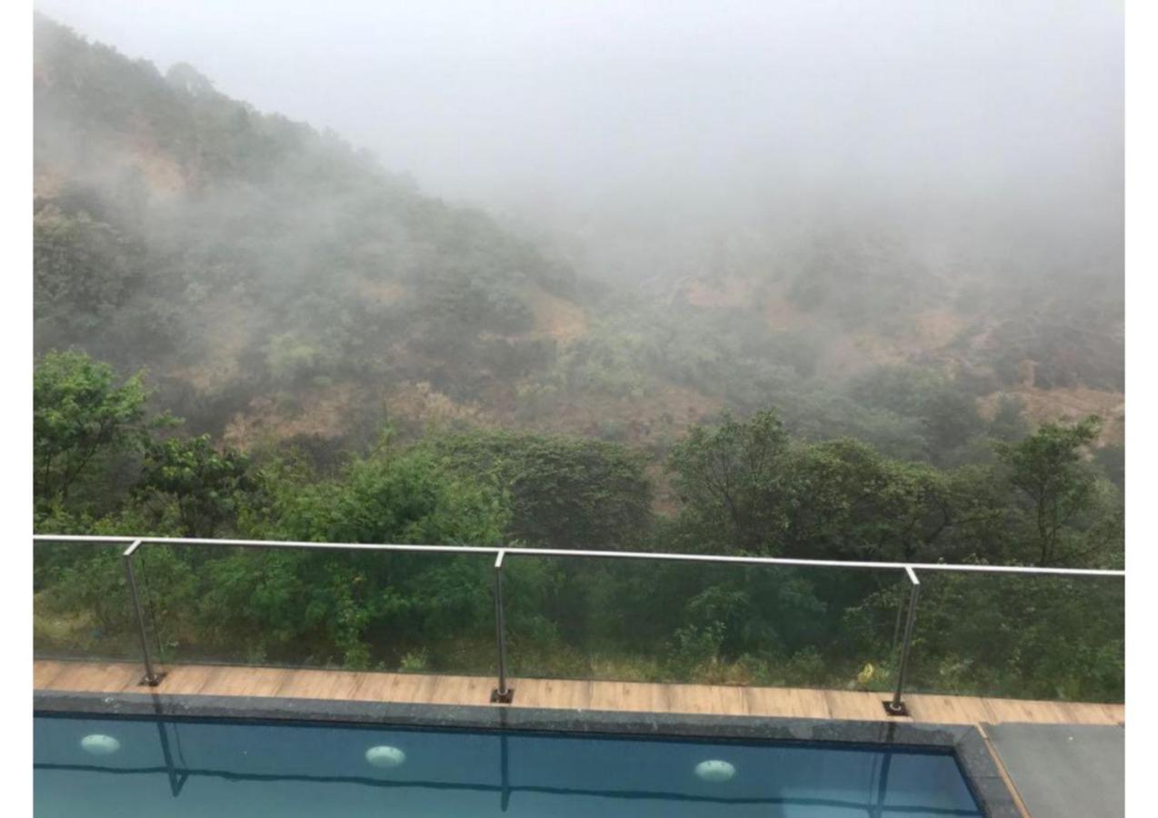 Air Infinity Casa Pool 5Bhk Villa Igatpuri Exteriör bild