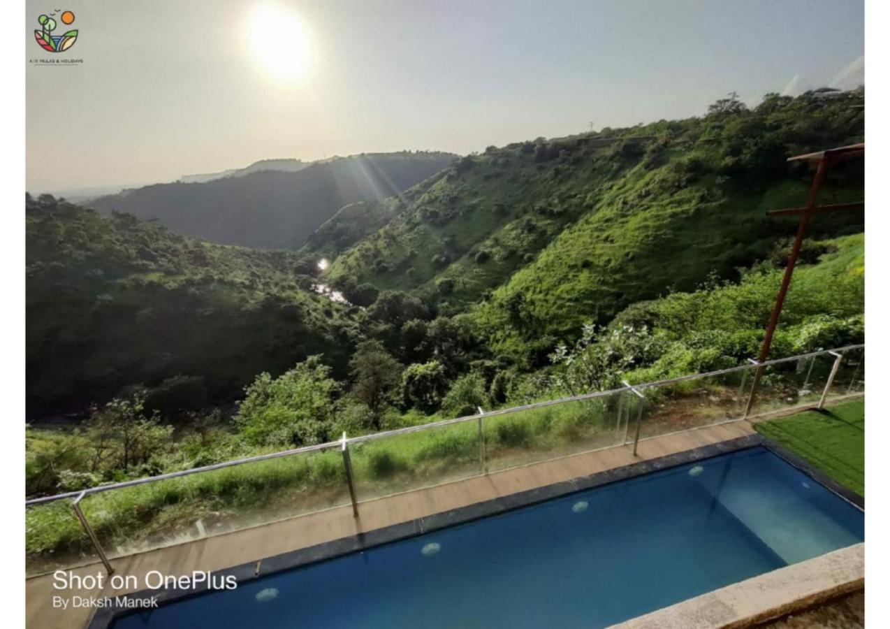 Air Infinity Casa Pool 5Bhk Villa Igatpuri Exteriör bild